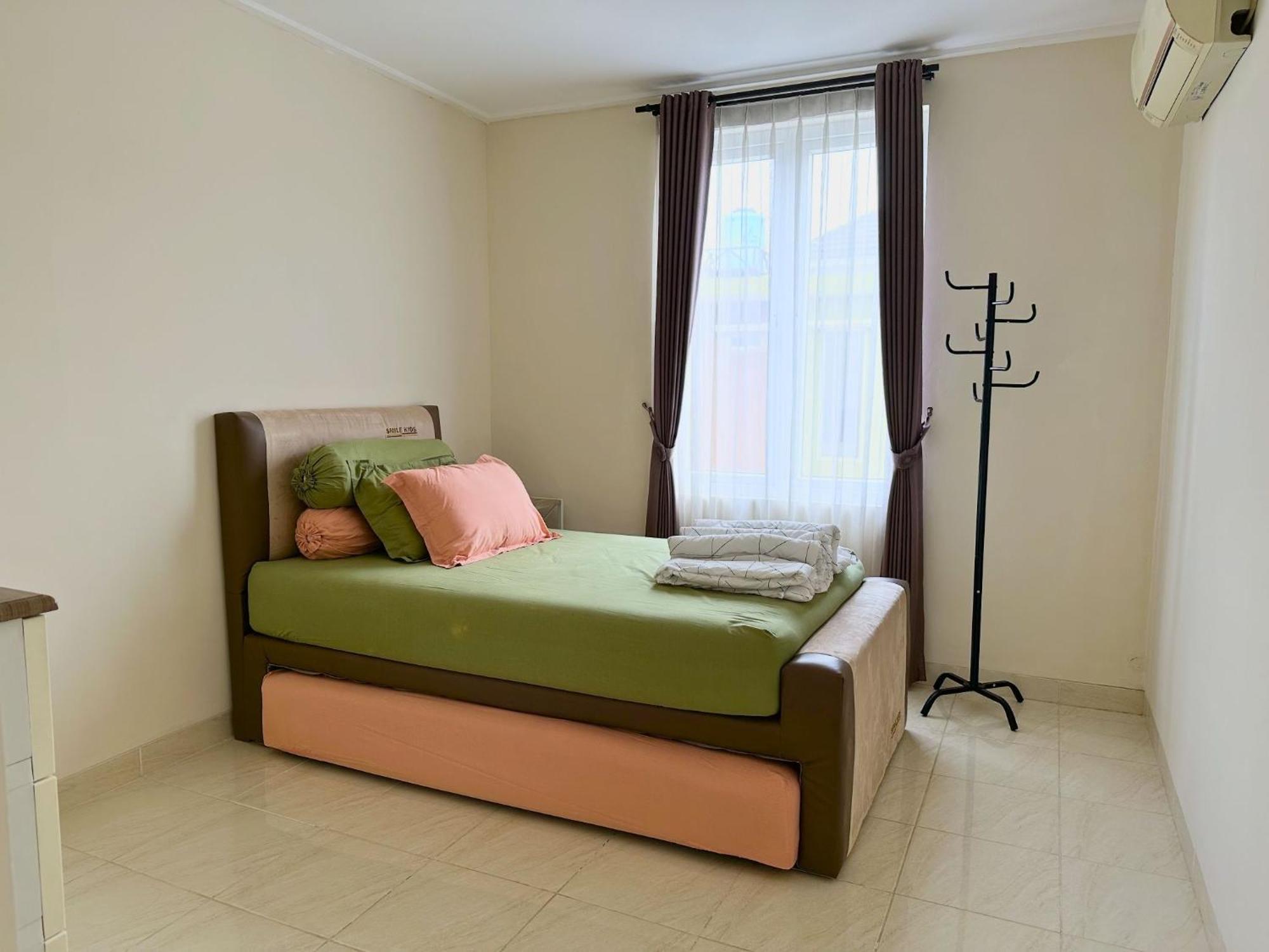 Blessimore Springhill 4Br 巨港 外观 照片
