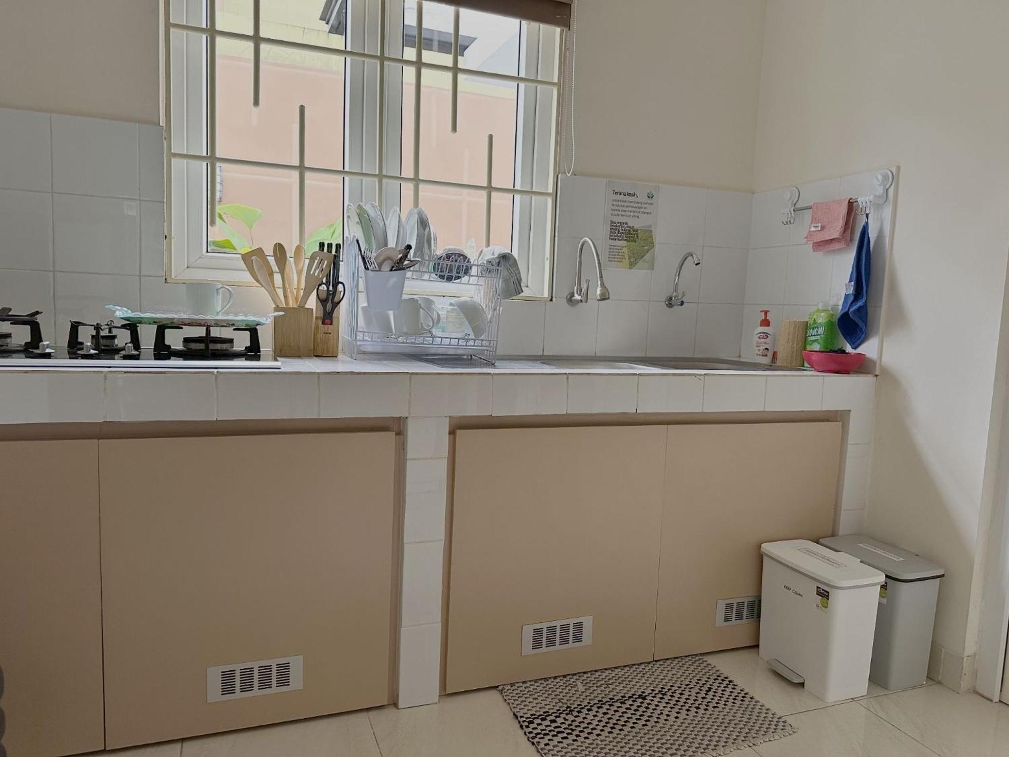 Blessimore Springhill 4Br 巨港 外观 照片
